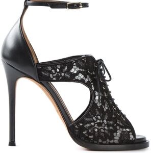 Givenchy Black Floral Lace Open Toe Lace Up Bootie Sandals, Size 6.5 🔴